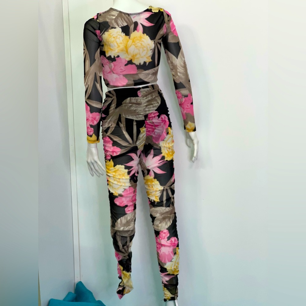 Floral Set Ruche - Picture 3 of 6